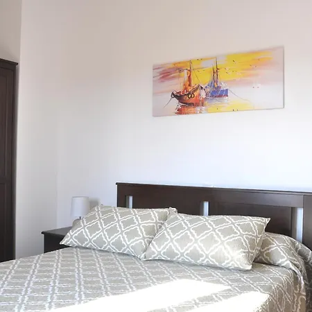 Duplex En Delta De L'ebre Con Dos Terrazas Y Balcon * Deltebre