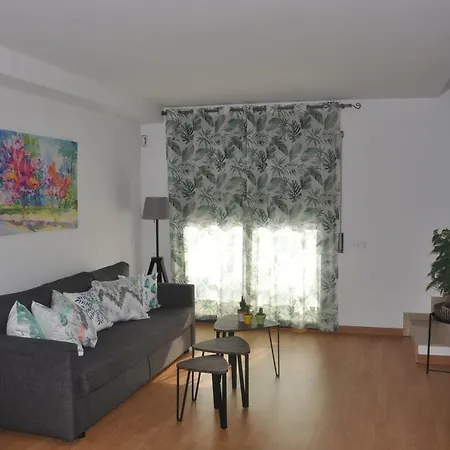 Duplex En Delta De L'ebre Con Dos Terrazas Y Balcon Deltebre